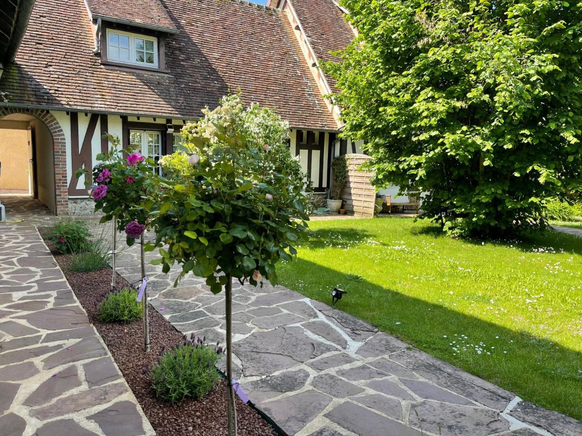 La Colliniere Hotel Sainte-Gemme-Moronval Kültér fotó