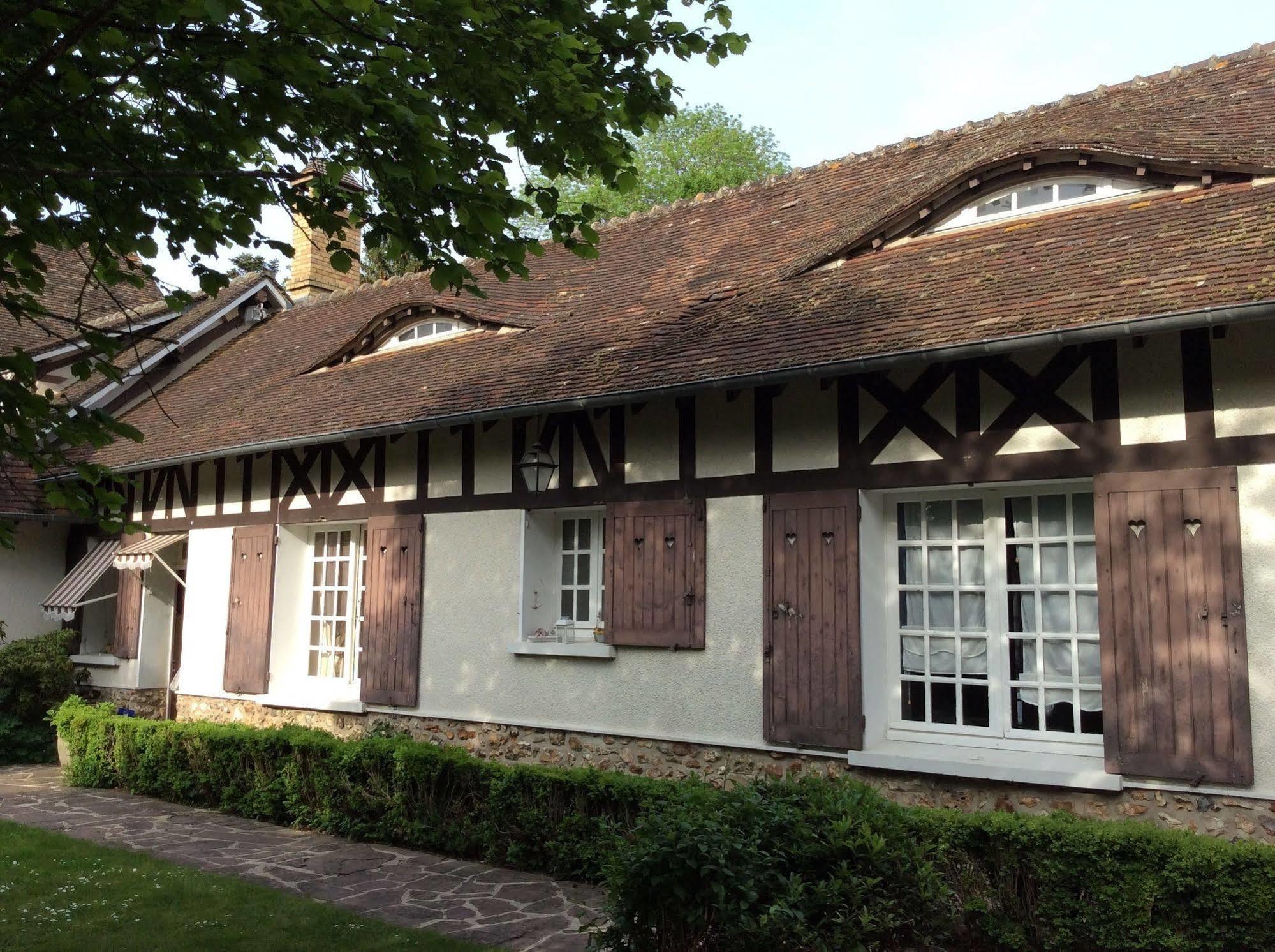 La Colliniere Hotel Sainte-Gemme-Moronval Kültér fotó